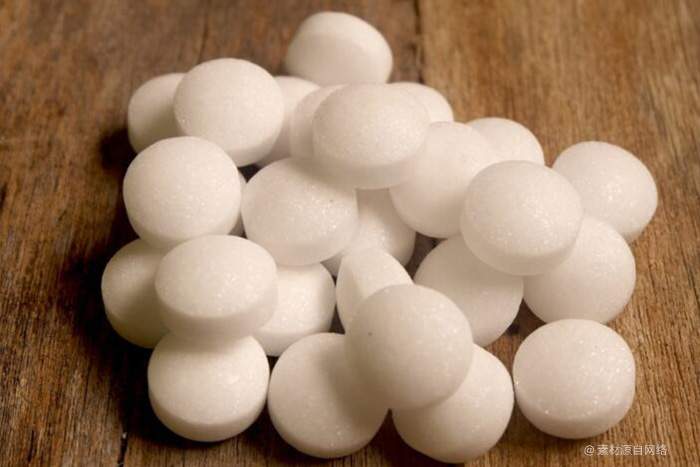 防蟲、防蛀、防潮的樟腦丸